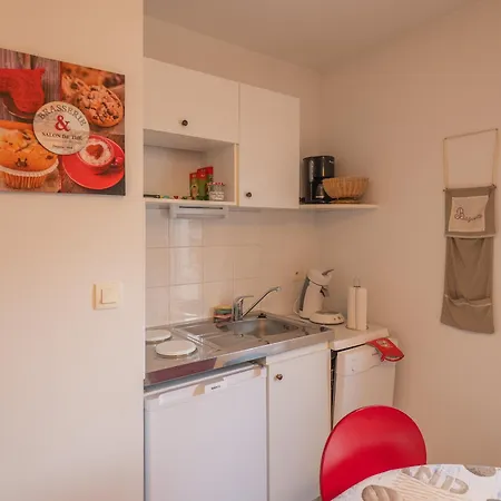 Apartman 2 Pieces A 1km De La Plage, Proche Du Centre Et Des Commerces - Fr-1-197-218