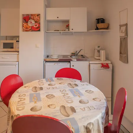 Apartman 2 Pieces A 1km De La Plage, Proche Du Centre Et Des Commerces - Fr-1-197-218 *