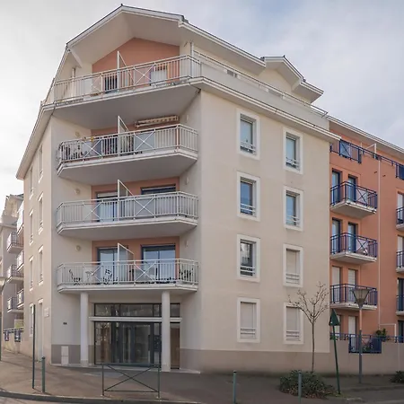 2 Pieces A 1km De La Plage, Proche Du Centre Et Des Commerces - Fr-1-197-218 Apartman Les Sables-dʼOlonne