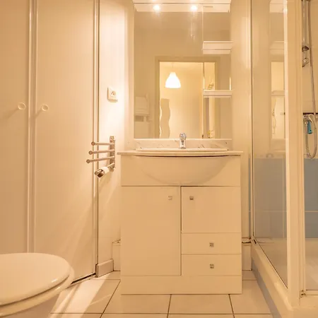 Appartement Les Sables-d'olonne, 2 Pièces, 4 Personnes - Fr-1-197-218