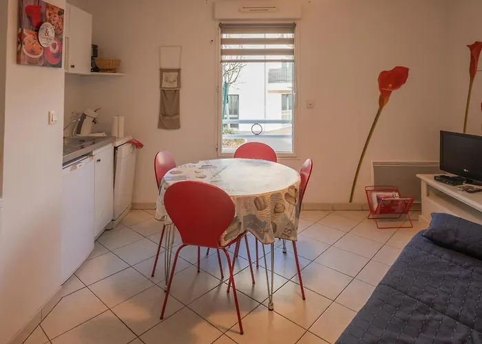 Appartamento Les Sables-d'olonne, 2 Pièces, 4 Personnes - Fr-1-197-218 *